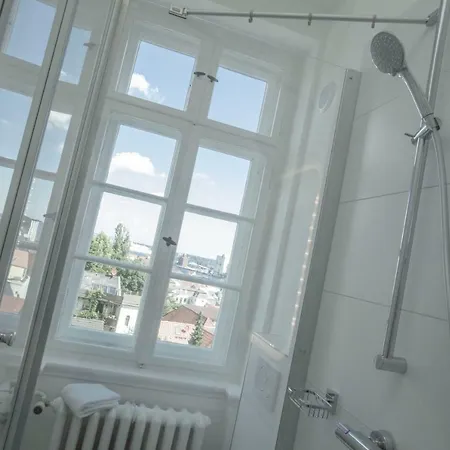 Hostel Boardinghouse - By Frei! Holidays *