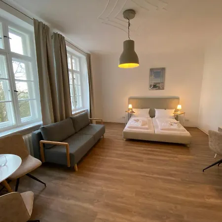 Хостел Boardinghouse - By Frei! Holidays Фленсбург